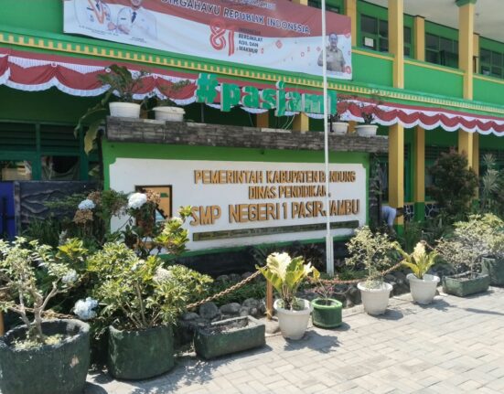 Diduga Abaikan K3 dan Minim Pengawasan, Proyek Rehabilitasi SMPN 1 Pasirjambu Disorot