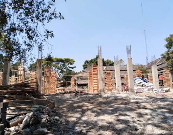 Abaikan Keselamatan Kerja dan Mutu Material, Proyek Gedung Diskominfo Kab. Bandung Disoal