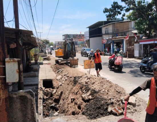 Proyek Pelebaran Jalan Terusan Buah Batu Dikeluhkan, Diduga Minim Pengawasan dan Abaikan K3
