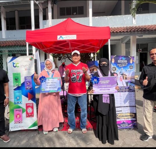 Aminin Travel Indonesia dan TC Invest Turut Berpartisipasi Pada Giat Bazaar Fun Basket Antar Alumni SMPN 4 Bandung.