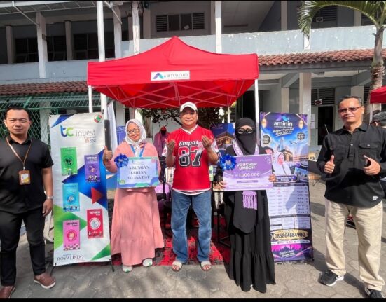 Aminin Travel Indonesia dan TC Invest Turut Berpartisipasi Pada Giat Bazaar Fun Basket Antar Alumni SMPN 4 Bandung.