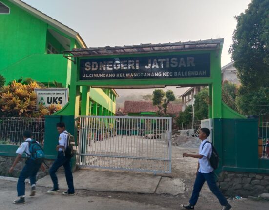SDN Jatisari Terima Bantuan Pembangunan RKB Bertingkat, Kepala Sekolah Sampaikan Apresiasi